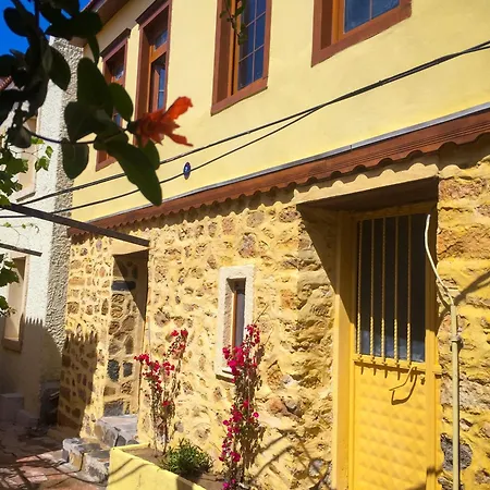 Carsida Muestakil Ev Holiday home