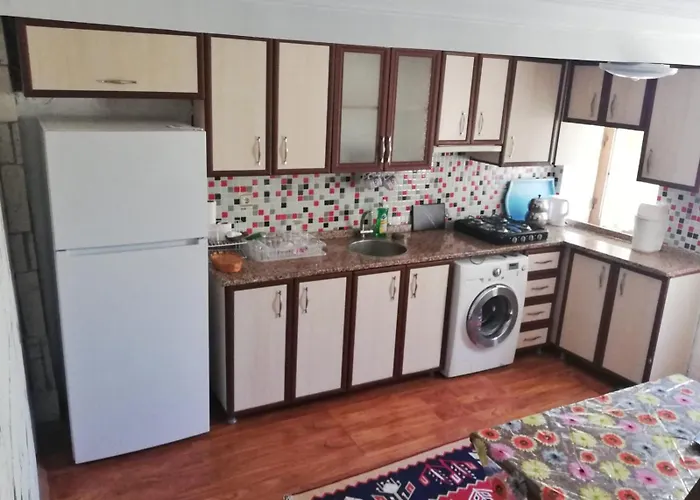 Carsida Muestakil Ev * Çeşme